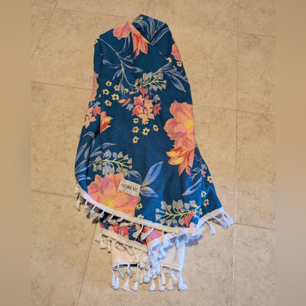 Adore Me Floral Print Round Beach Mat Blanket Tassel Blue Pink